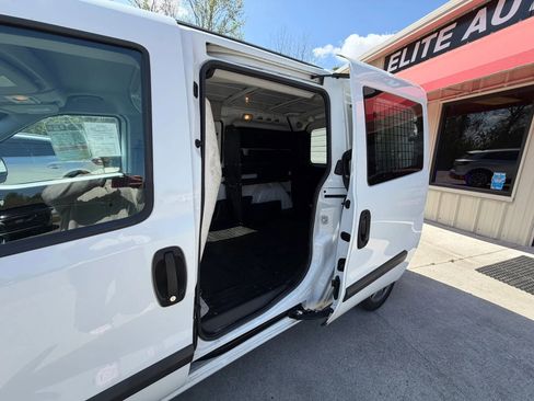 Used 2019 RAM ProMaster City Tradesman SLT image 31