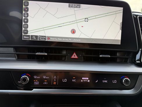 Certified 2024 Kia Sportage EX FWD image 21