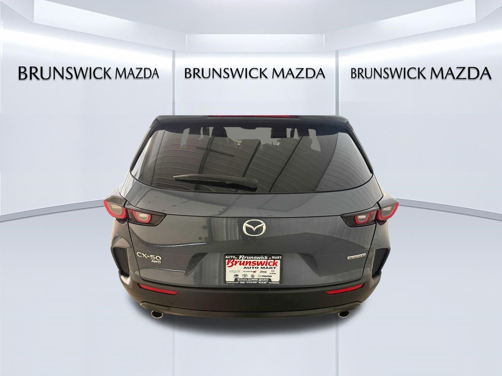 Used 2024 MAZDA CX-50 AWD 2.5 S w/ Premium Package image 15