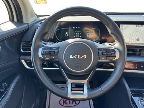 Certified 2023 Kia Sportage EX image 15