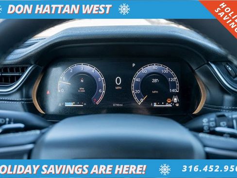 Used 2025 Jeep Grand Cherokee Limited image 7