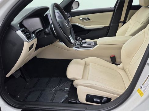 Used 2021 BMW 330i Sedan w/ Driving Assistance Package RWD image 7