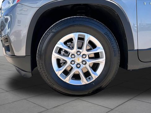 Used 2020 Chevrolet Traverse LS w/ LPO, Floor Liner Package FWD image 10