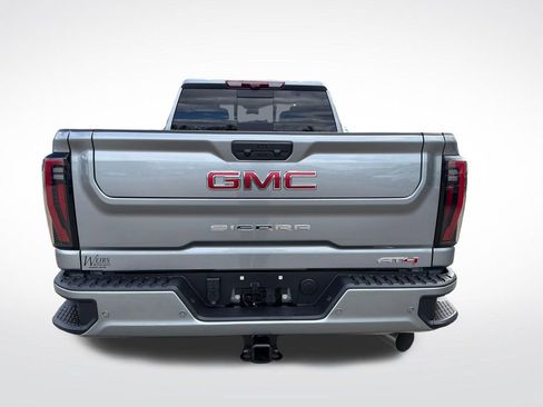 New 2026 GMC Sierra 2500 AT4 w/ Technology Package AWD/4WD image 5