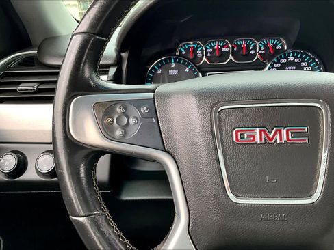 Used 2019 GMC Yukon SLT image 24