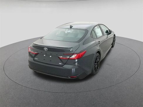 New 2026 Toyota Camry SE image 8