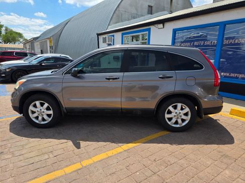 Used 2011 Honda CR-V SE image 8
