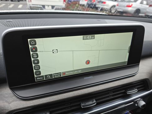 Used 2022 Kia Telluride EX w/ EX Premium Package image 15