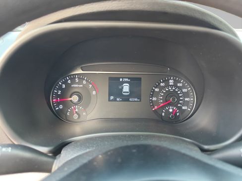 Used 2022 Kia Soul LX FWD image 13