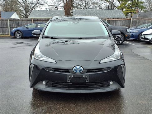 Used 2022 Toyota Prius Limited w/ Premium Convenience Package image 32