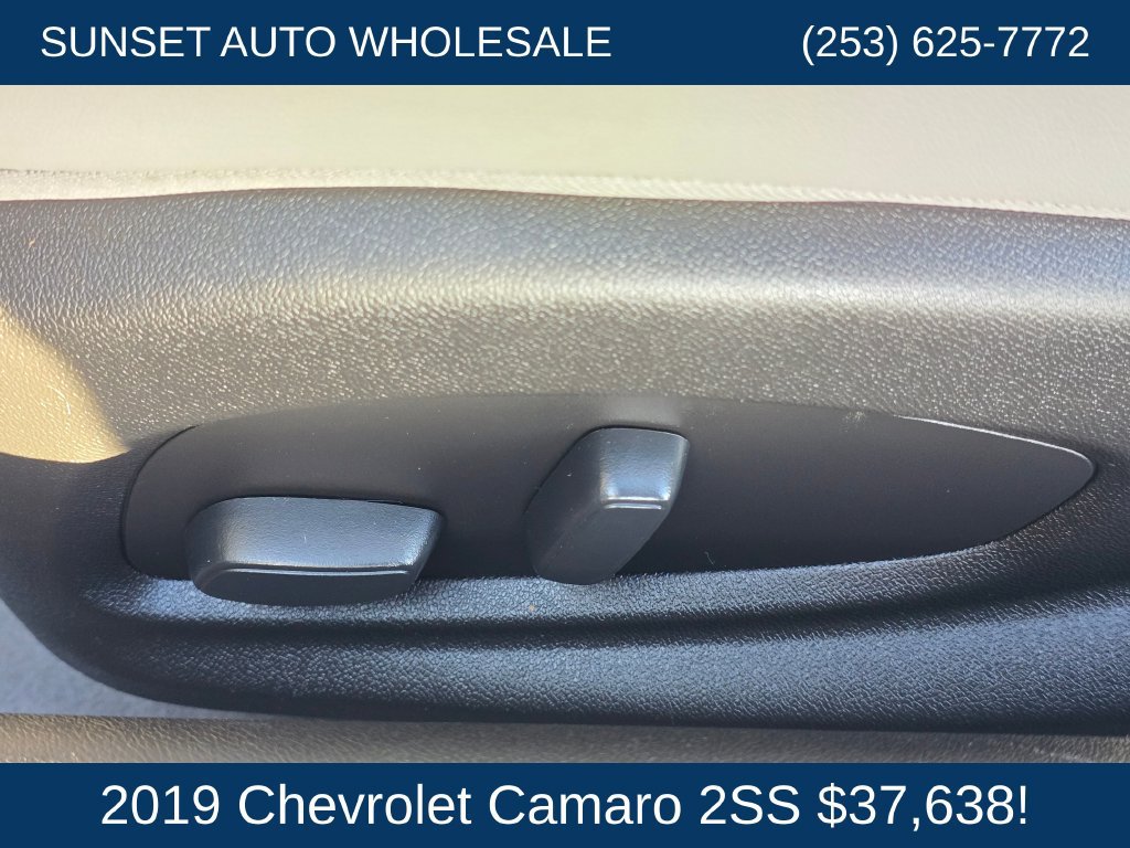 Used 2019 Chevrolet Camaro SS RWD image 29