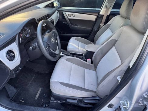 Used 2019 Toyota Corolla LE w/ Carpet Mat Package (TMS) FWD image 14