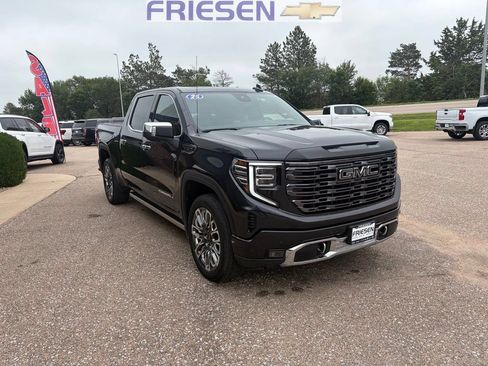 Used 2025 GMC Sierra 1500 Denali Ultimate AWD/4WD image 7