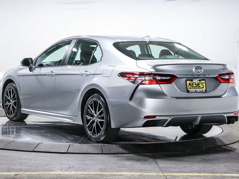 Certified 2024 Toyota Camry SE w/ Audio Upgrade Package FWD image 3
