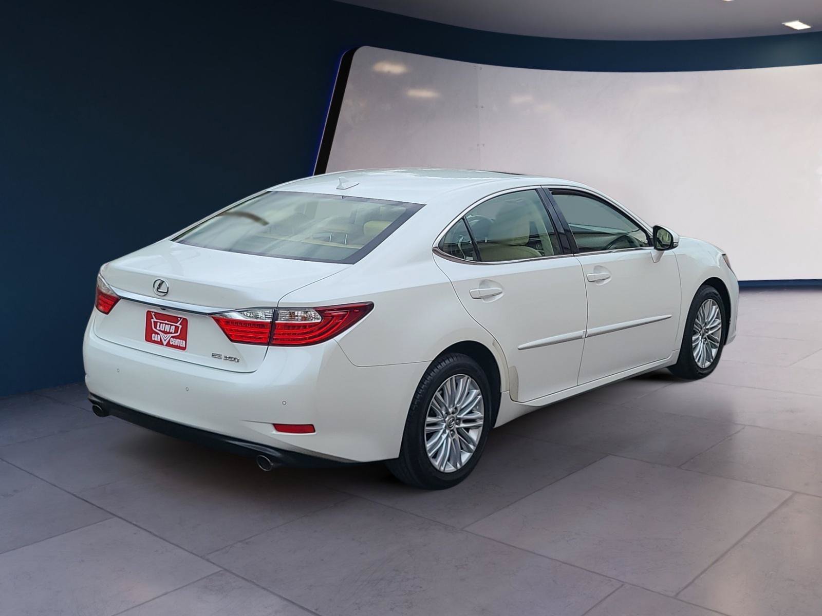 Used 2013 Lexus ES 350 w/ Luxury Pkg FWD image 5