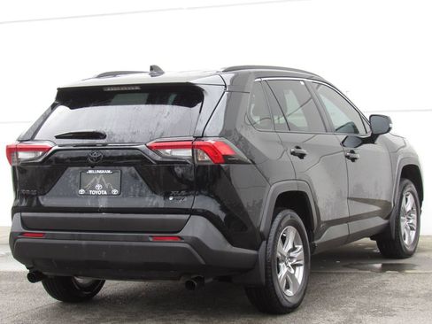 Used 2025 Toyota RAV4 XLE w/ Convenience Package AWD/4WD image 6