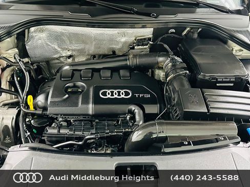 Used 2016 Audi Q3 2.0T Premium Plus w/ Technology Package image 31
