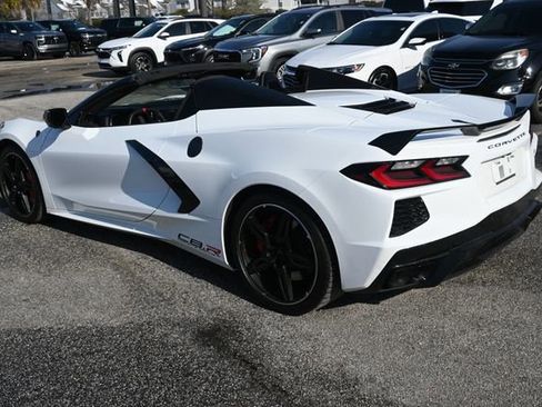 Used 2023 Chevrolet Corvette Stingray w/ Z51 Performance Package image 2