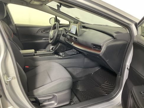 Used 2024 Toyota Prius Prime FWD image 24