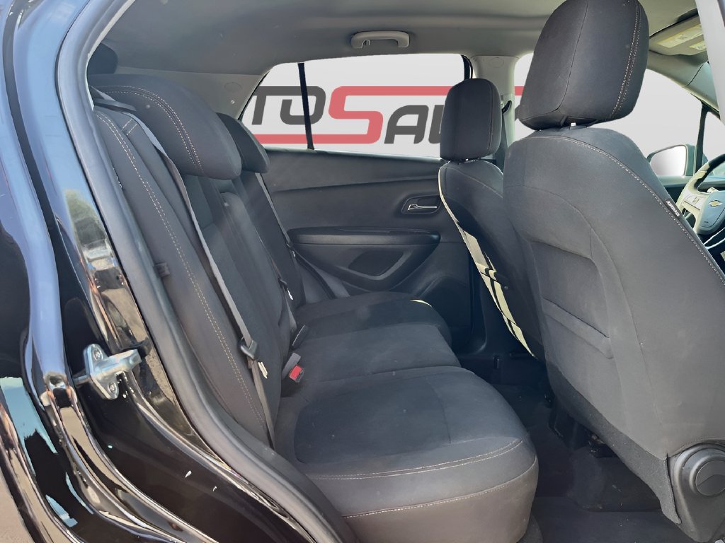 Used 2022 Chevrolet Trax LS w/ Tint and Cruise Package FWD image 24