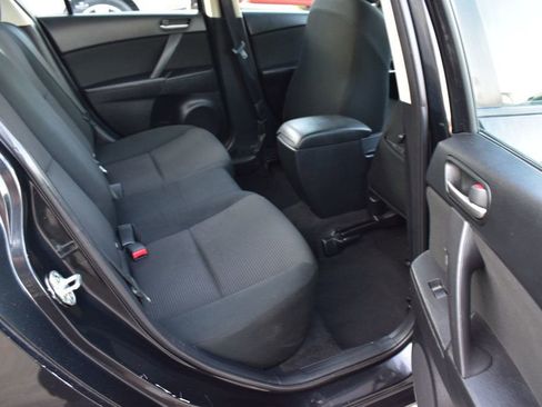Used 2012 MAZDA MAZDA3 i Sport image 24