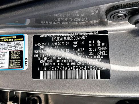 Used 2011 Hyundai Santa Fe Limited w/ Navigation Pkg 4 image 30