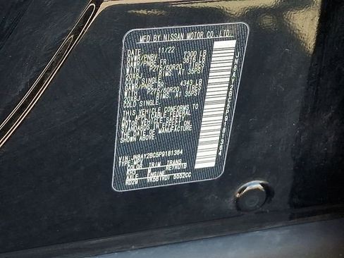 Used 2023 Nissan Armada SL image 31