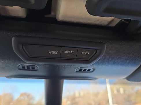 Used 2020 Jeep Wrangler Unlimited Sahara image 26