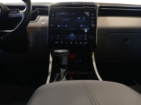 Used 2022 Hyundai Tucson SEL w/ Convenience Package FWD image 11