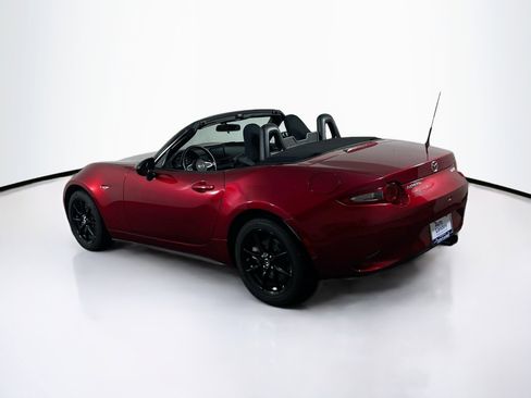 Used 2019 MAZDA MX-5 Miata Sport RWD image 7