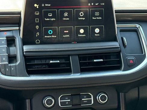 Used 2024 GMC Yukon AT4 w/ AT4 Premium Package image 12