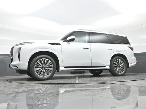 New 2026 INFINITI QX80 Luxe w/ Exterior Package image 25