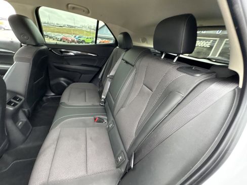 Used 2022 Buick Envision Preferred image 22