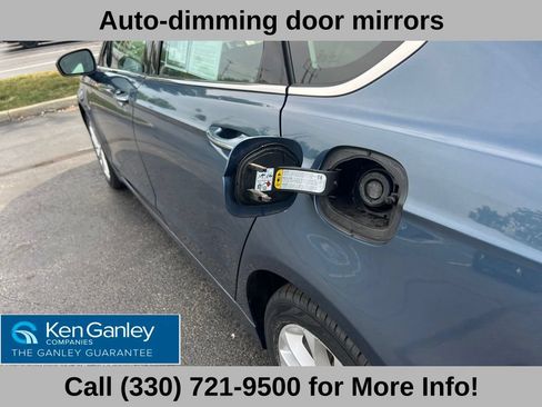 Used 2019 Ford Fusion Energi Titanium FWD image 46