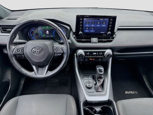 Used 2021 Toyota RAV4 SE w/ Weather & Moonroof Package AWD/4WD image 15