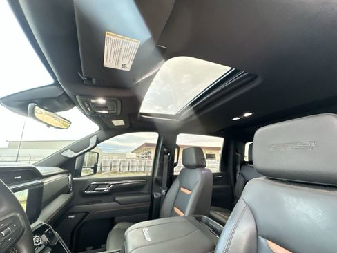 Used 2024 GMC Sierra 3500 AT4 w/ AT4 Premium Plus Package image 19