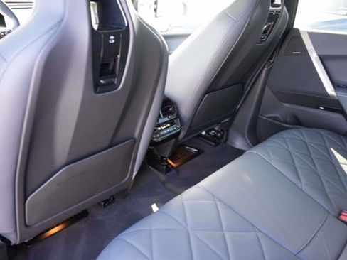 Certified 2025 BMW iX xDrive50 image 10