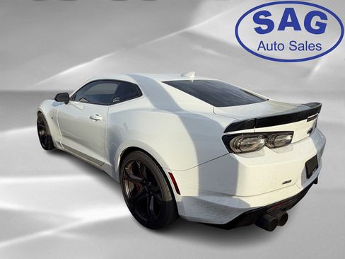 Used 2022 Chevrolet Camaro SS image 4