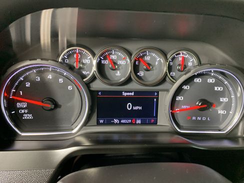 Used 2020 Chevrolet Silverado 1500 LT AWD/4WD image 22
