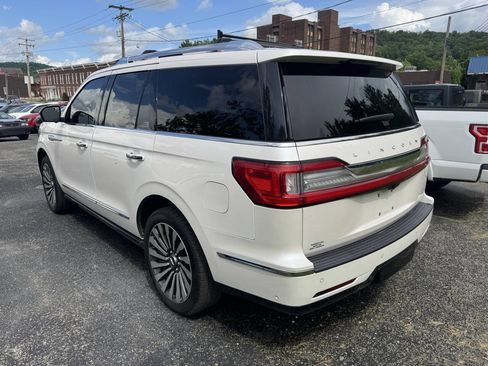 Used 2018 Lincoln Navigator Reserve w/ Technology Package AWD/4WD image 4