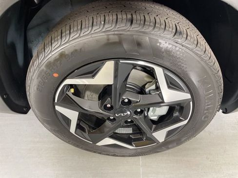 New 2026 Kia Seltos S image 12