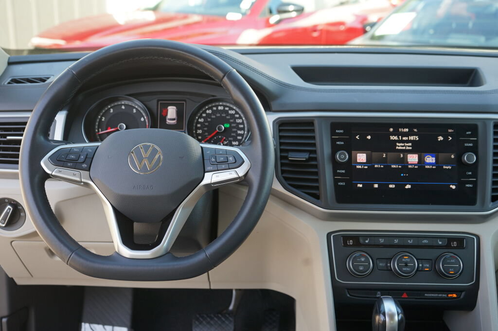 Used 2021 Volkswagen Atlas SE FWD image 20