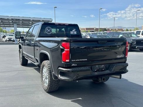 Used 2024 Chevrolet Silverado 3500 High Country w/ Technology Package AWD/4WD image 22