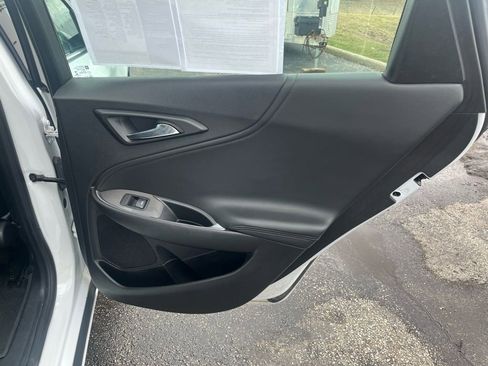 Used 2022 Chevrolet Malibu LT w/ Leather Package image 25