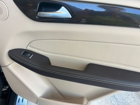 Used 2018 Mercedes-Benz GLE 350 image 26