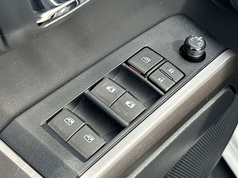 Used 2023 Toyota Tacoma Limited RWD image 16