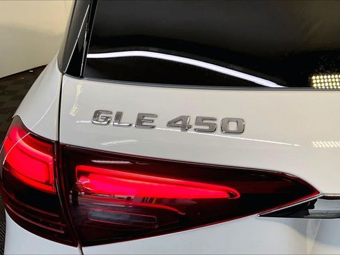 Used 2026 Mercedes-Benz GLE 450 4MATIC image 33
