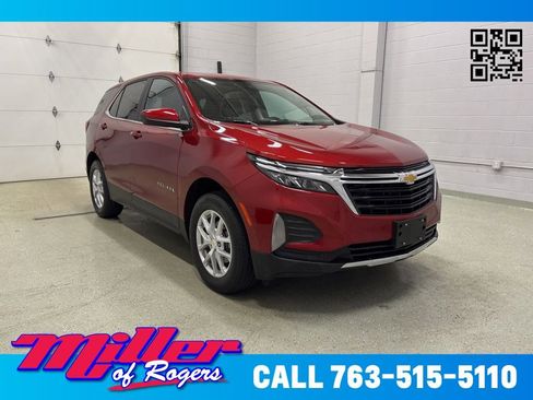 Used 2023 Chevrolet Equinox LT AWD/4WD image 1