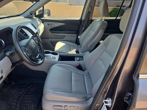 Used 2020 Honda Ridgeline RTL image 10