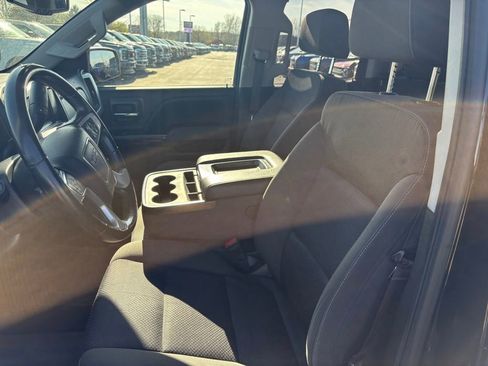 Used 2018 GMC Sierra 1500 SLE w/ SLE Value Package image 12